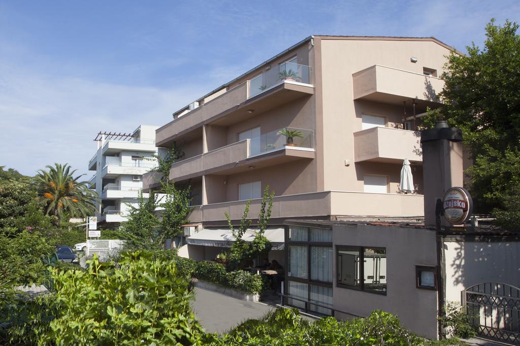 Guest House Lana Split Exterior foto